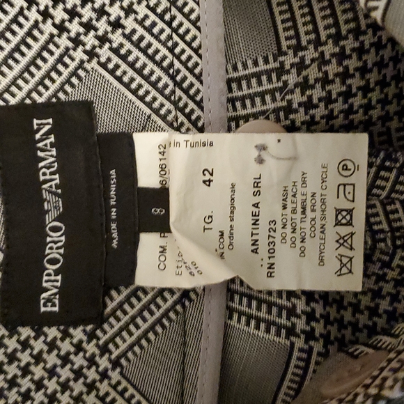 EMPORIO ARMANI Women's Gray/Black/White Glen Plaid Pants in size 8 (42 European) - Picture 6 of 9
